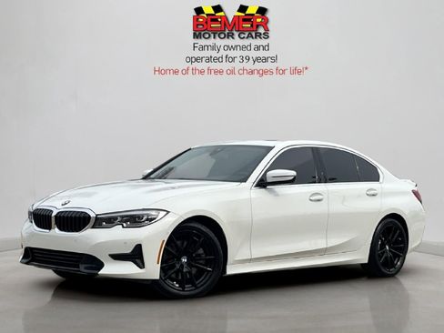 Used 2019 BMW 330i Sedan w/ Convenience Package image 1