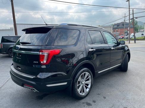 Used 2018 Ford Explorer Limited AWD/4WD image 3