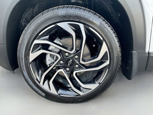 Used 2025 Chevrolet TrailBlazer RS w/ Convenience Package image 32