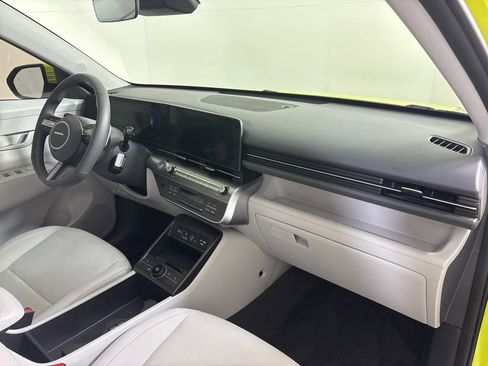 Used 2024 Hyundai Kona SEL w/ Convenience Package image 13