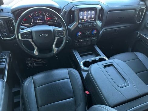 Certified 2021 Chevrolet Silverado 1500 LT Trail Boss w/ Convenience Package II AWD/4WD image 10