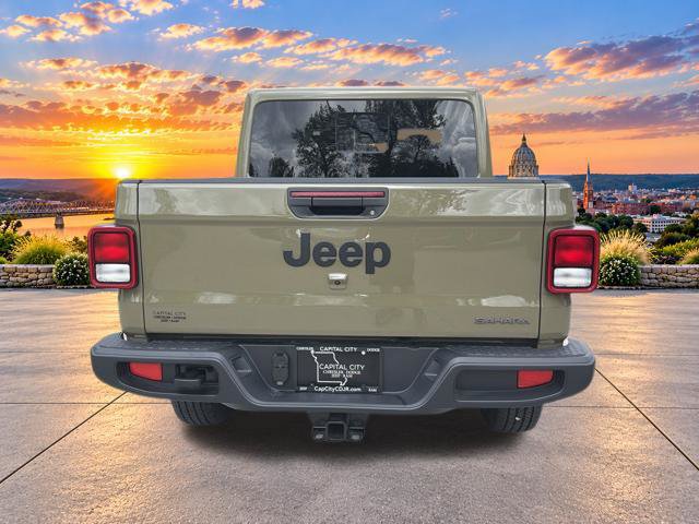 New 2026 Jeep Gladiator Sport AWD/4WD image 5