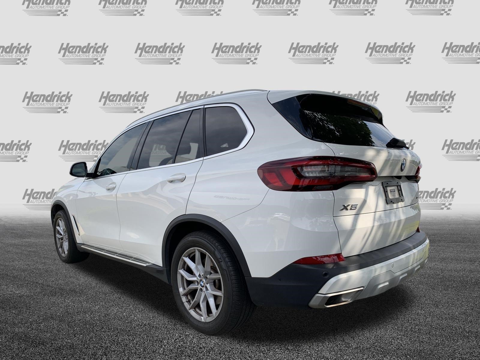 Used 2023 BMW X5 xDrive40i AWD/4WD image 8