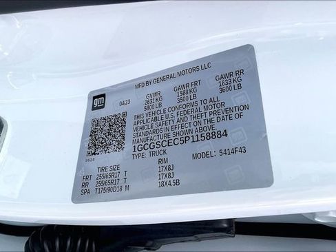 Used 2023 Chevrolet Colorado LT w/ LT Convenience Package RWD image 14