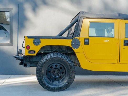 Used 1998 HUMMER H1 4-Door Open Top image 37