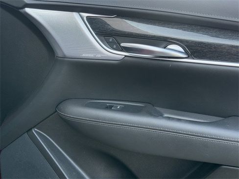 Used 2022 Cadillac XT5 Premium Luxury image 28