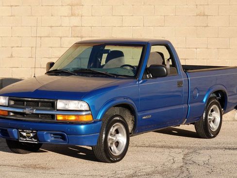 Used 2000 Chevrolet S10 Pickup LS w/ Preferred Equipment Group image 33