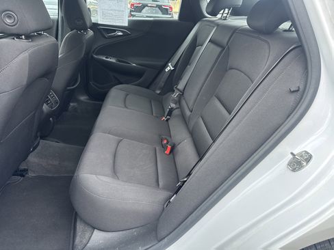 Used 2024 Chevrolet Malibu LT image 13