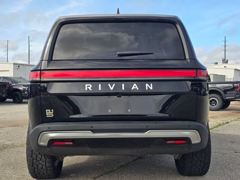 Used 2023 Rivian R1S Adventure AWD/4WD image 4