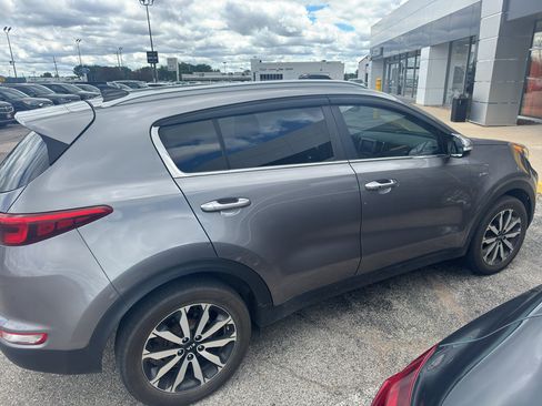 Used 2017 Kia Sportage EX w/ EX Premium Package AWD/4WD image 5