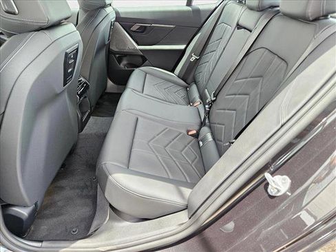 Used 2026 BMW 530i w/ M Sport Package image 15