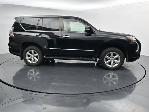 Used 2019 Lexus GX 460 AWD/4WD image 9
