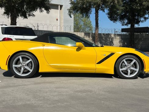 Used 2014 Chevrolet Corvette Stingray Convertible w/ 2LT Preferred Equipment Group image 7