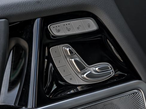 Used 2023 Mercedes-Benz G 550 image 17