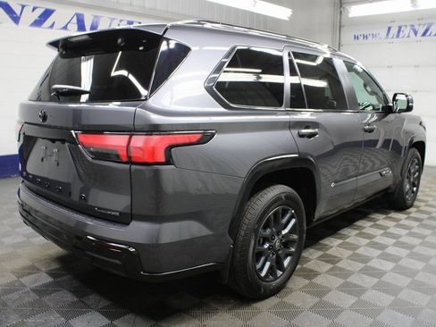 Used 2025 Toyota Sequoia Platinum image 4