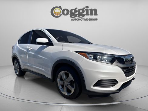 Certified 2022 Honda HR-V LX image 18