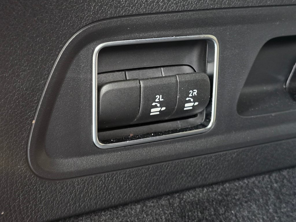 Used 2026 Mercedes-Benz GLS 450 4MATIC image 24