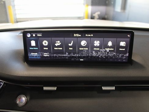 Used 2023 Genesis GV70 2.5T w/ Select Package image 32