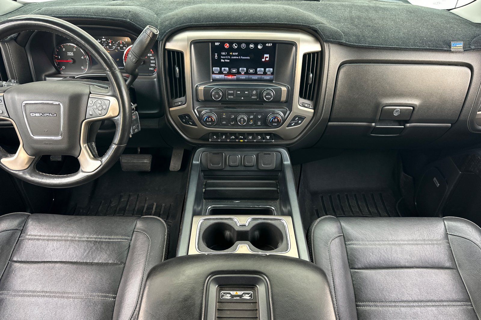 Used 2016 GMC Sierra 2500 Denali w/ Duramax Plus Package AWD/4WD image 15