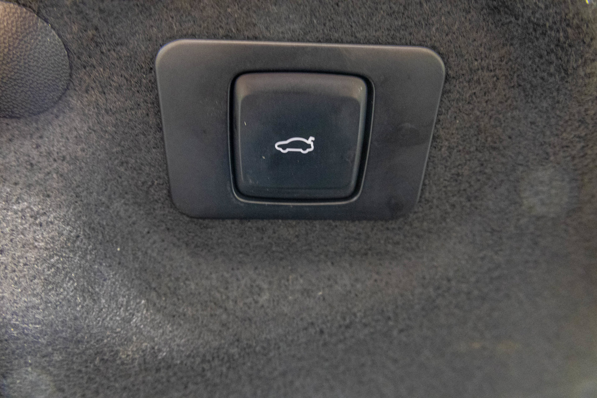 Used 2017 Lincoln MKZ Reserve AWD/4WD image 45