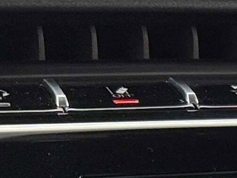 New 2025 Jeep Grand Cherokee Laredo image 32