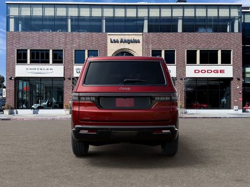 New 2026 Jeep Grand Wagoneer Limited AWD/4WD image 7