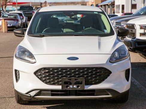 Used 2020 Ford Escape S image 3
