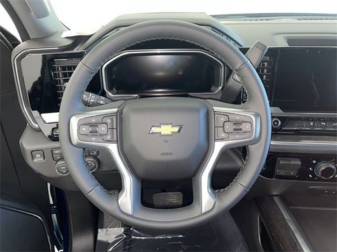 New 2026 Chevrolet Silverado 2500 LTZ w/ LTZ Premium Package image 34