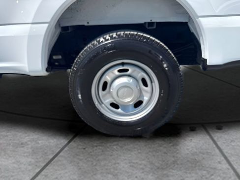 Used 2023 Ford F250 XL RWD image 15