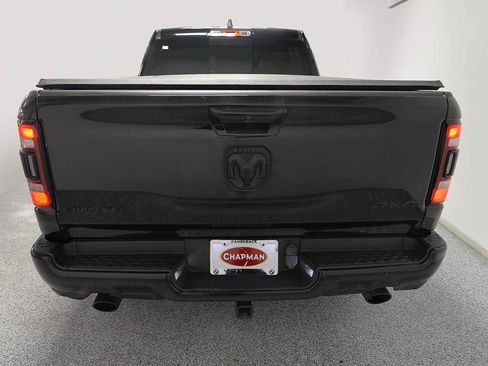 Used 2020 RAM 1500 Limited w/ Black Appearance Package AWD/4WD image 4