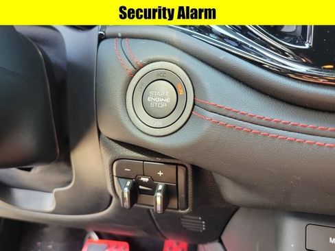 Used 2023 Dodge Durango GT RWD image 18