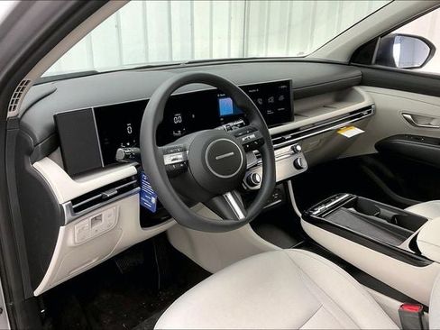 New 2026 Hyundai Tucson SEL image 8