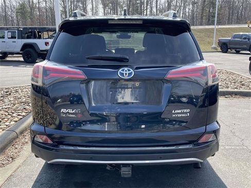 Used 2018 Toyota RAV4 Limited w/ Advanced Technology Package image 4