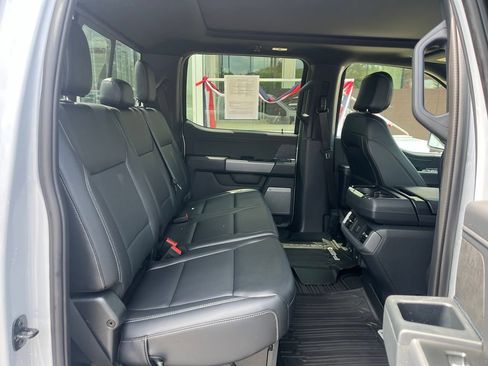 Used 2025 Ford F150 XLT w/ Equipment Group 303A High AWD/4WD image 18