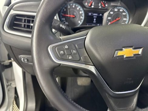 Used 2018 Chevrolet Equinox LT image 15