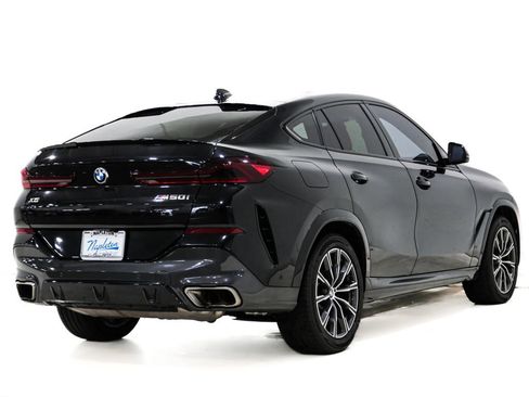 Used 2022 BMW X6 M50i w/ Executive Package AWD/4WD image 7