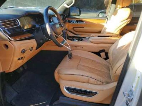 Used 2022 Jeep Grand Wagoneer Series III AWD/4WD image 6