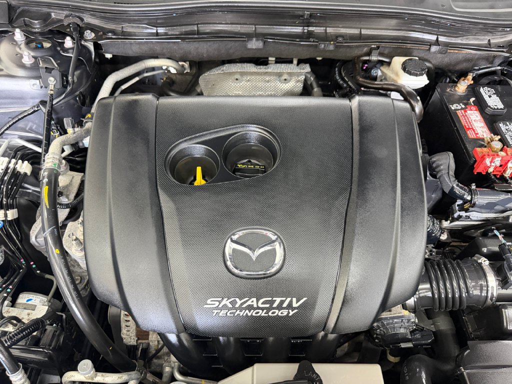 Used 2016 MAZDA MAZDA3 i Sport FWD image 19