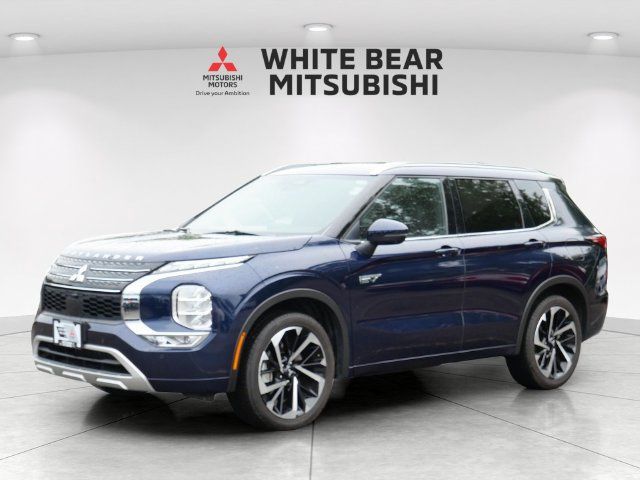 Used 2024 Mitsubishi Outlander SEL Black Edition AWD/4WD image 2