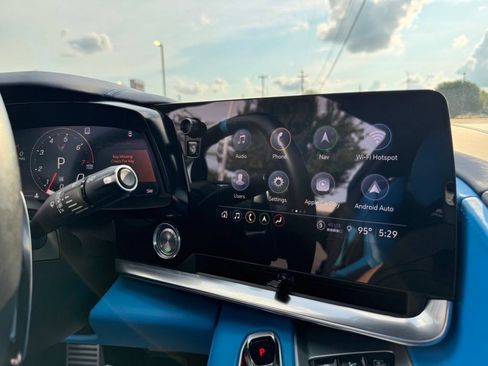 Certified 2021 Chevrolet Corvette Stingray Premium Cpe w/ Z51 Performance Package RWD image 26