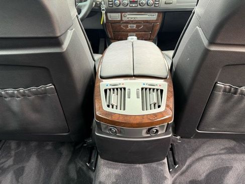 Used 2006 BMW 750i RWD image 49