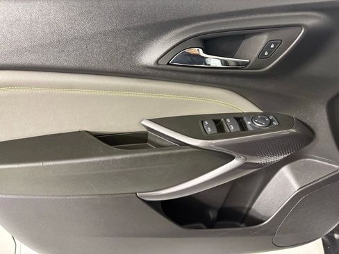 Used 2026 Chevrolet Trax ACTIV w/ Sunroof Package image 19