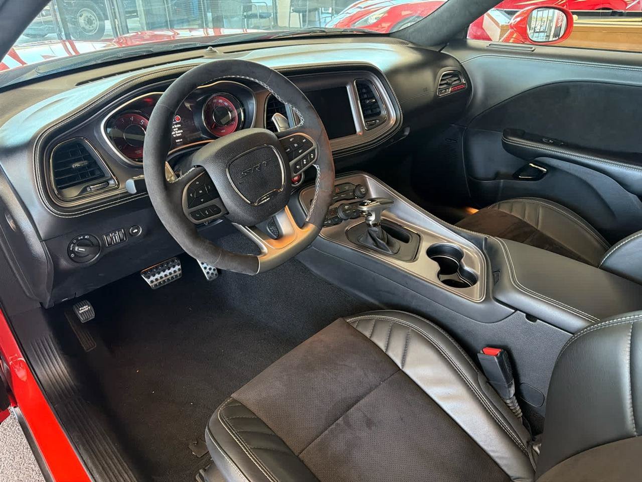 Used 2023 Dodge Challenger SRT Hellcat RWD image 13