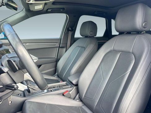 Used 2022 Audi Q3 2.0T Premium Plus image 22