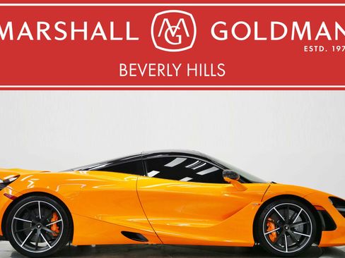 Used 2022 McLaren 720S Performance RWD image 1