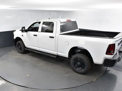 New 2025 RAM 2500 Tradesman w/ Bed Convenience Group AWD/4WD image 39