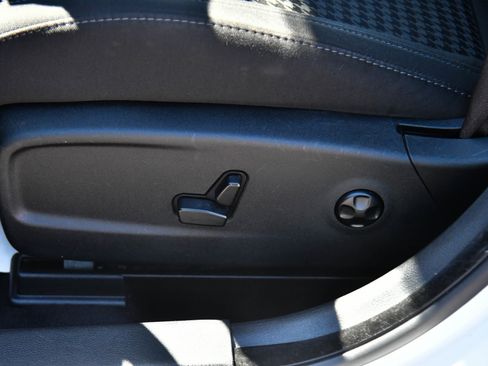 Used 2020 Dodge Charger Scat Pack w/ Dynamics Package RWD image 16