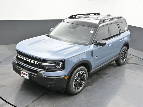 New 2025 Ford Bronco Sport Outer Banks w/ Outer Banks Tech Package+ AWD/4WD image 33