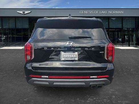 Used 2024 Hyundai Palisade SEL AWD/4WD image 8