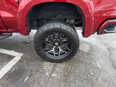 Used 2025 Chevrolet Silverado 1500 RST image 29